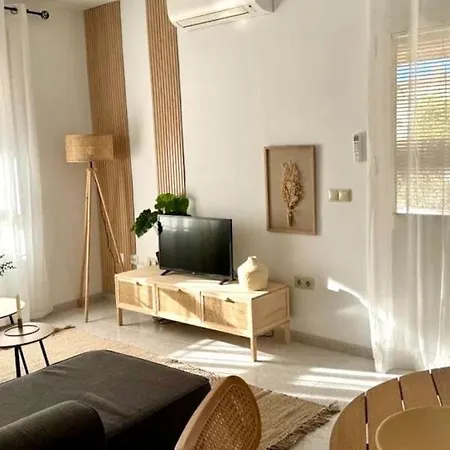 Apartment Nuevo Deluxe & Piscina *