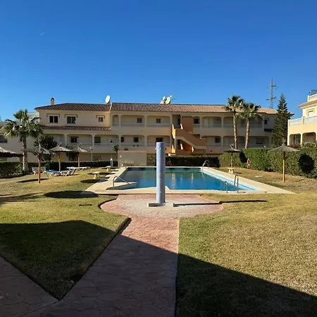 Nuevo Deluxe & Piscina